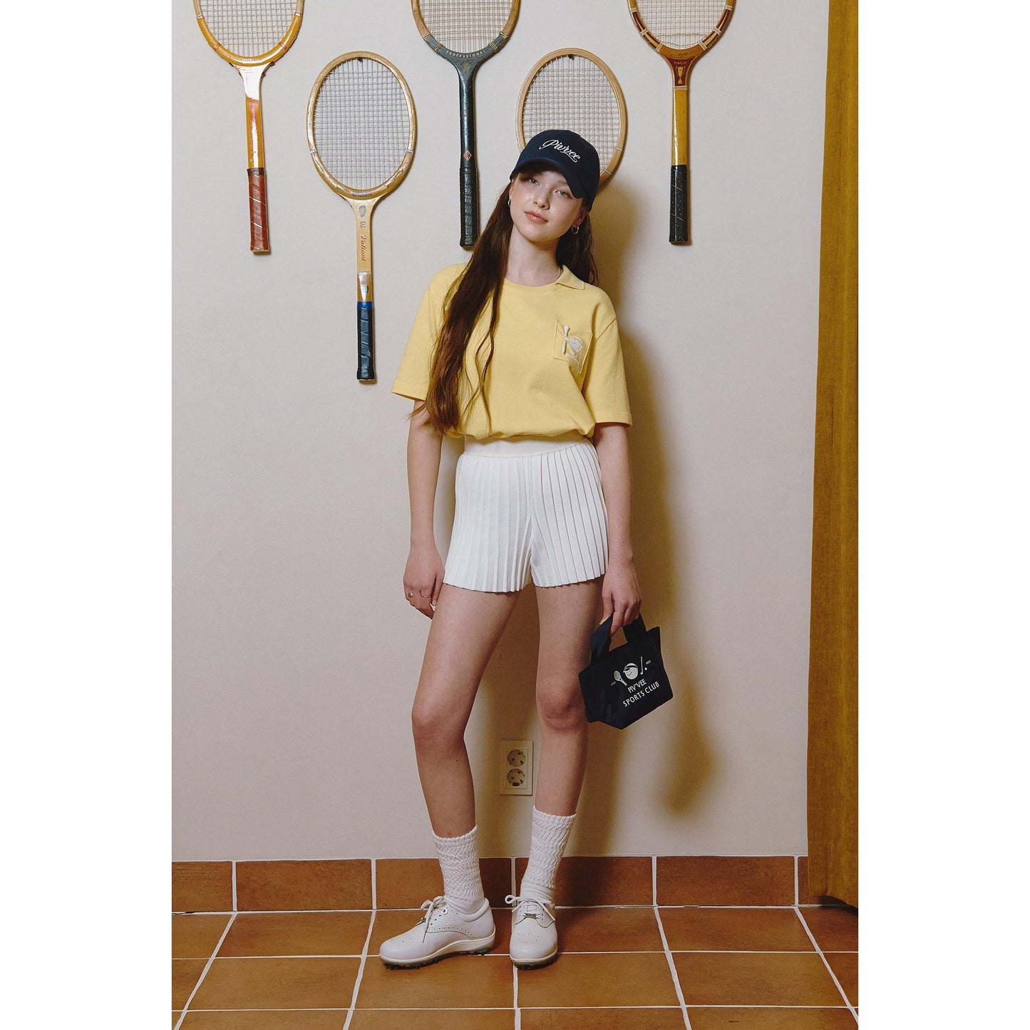 piv'vee caddi'vee tee holder collar t-shirt - the golf season | one stop for your golf shopping!