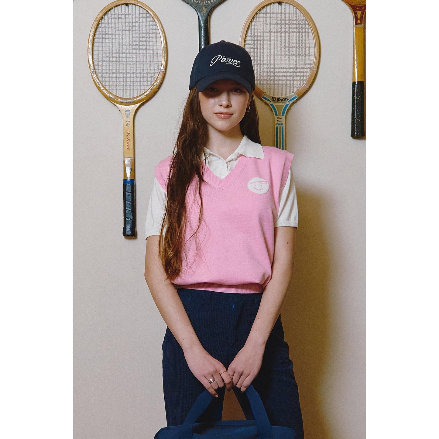 piv'vee essential v neck knit vest - the golf season | one stop for your golf shopping!