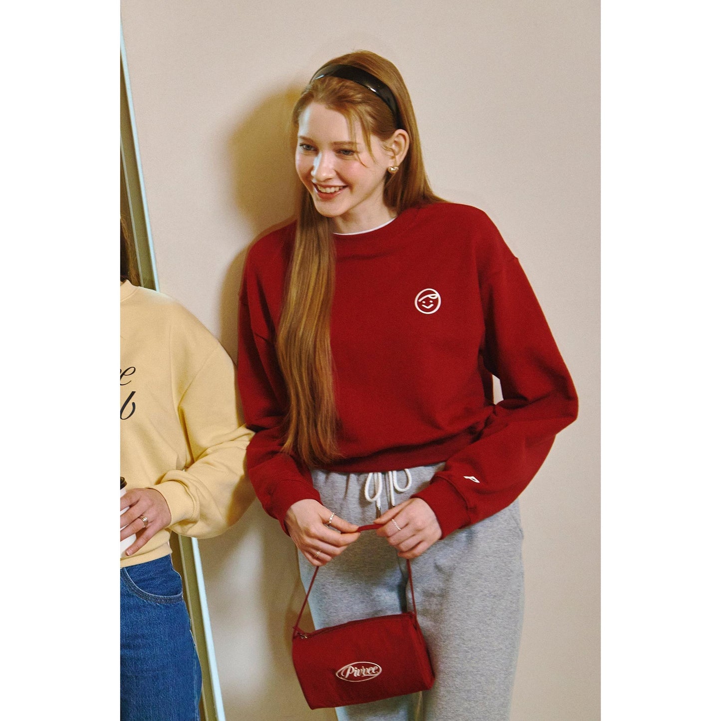 piv'vee smiley sweatshirt - the golf season | one stop for your golf shopping!