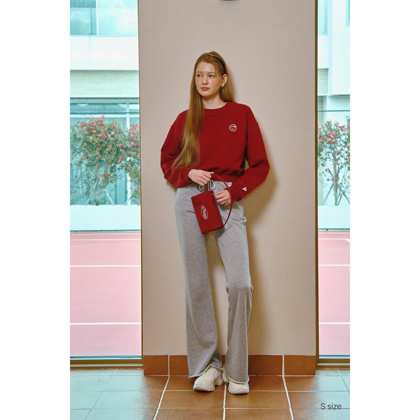 piv'vee smiley sweatshirtpiv'veethe golf season shop | one stop for your golf shopping!