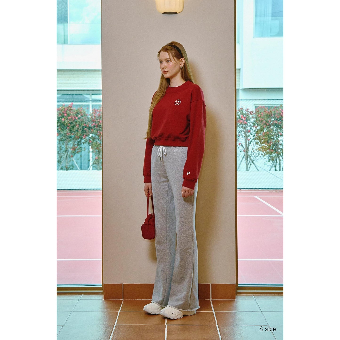 piv'vee smiley sweatshirt - the golf season | one stop for your golf shopping!