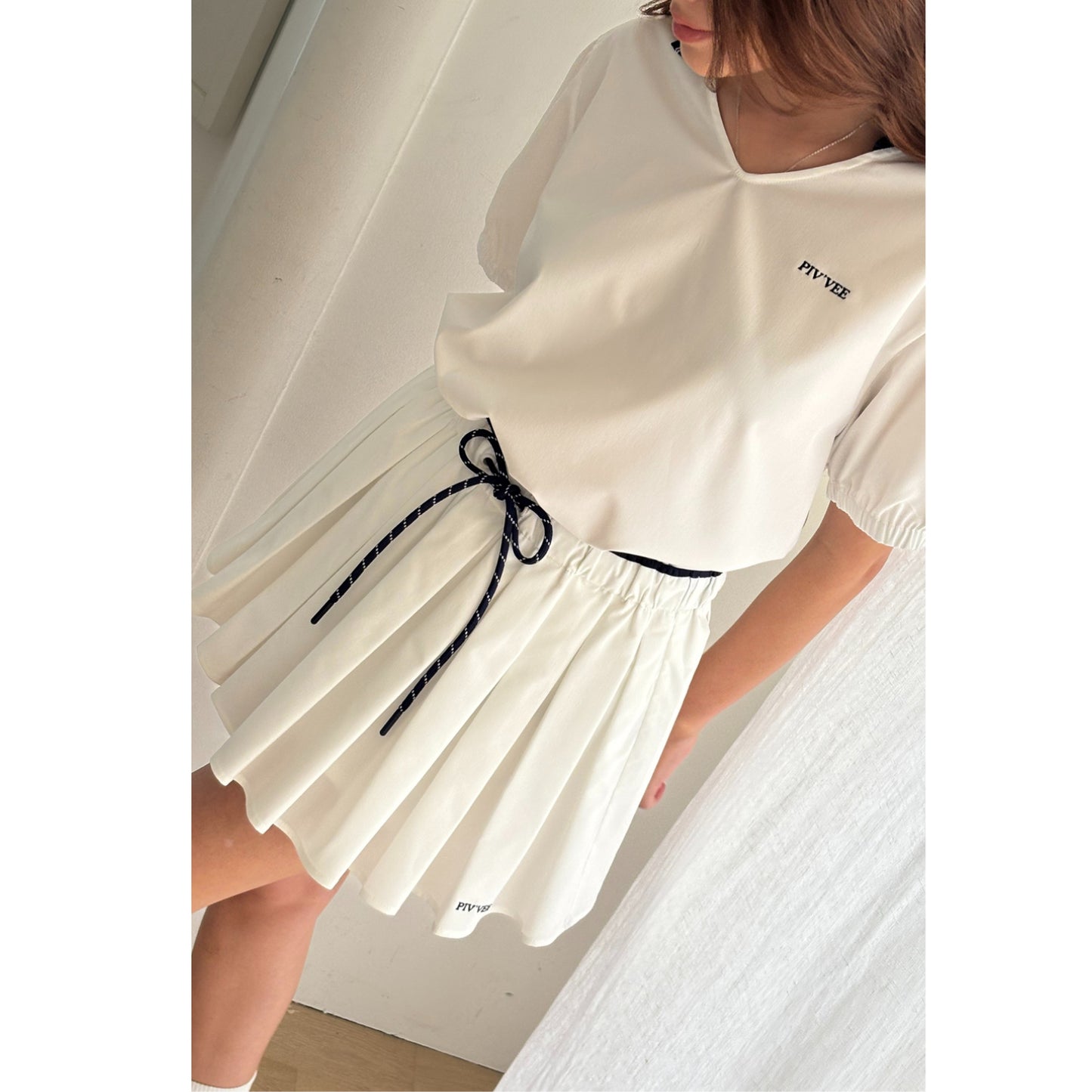 piv'vee two tone banding pleated skirt
