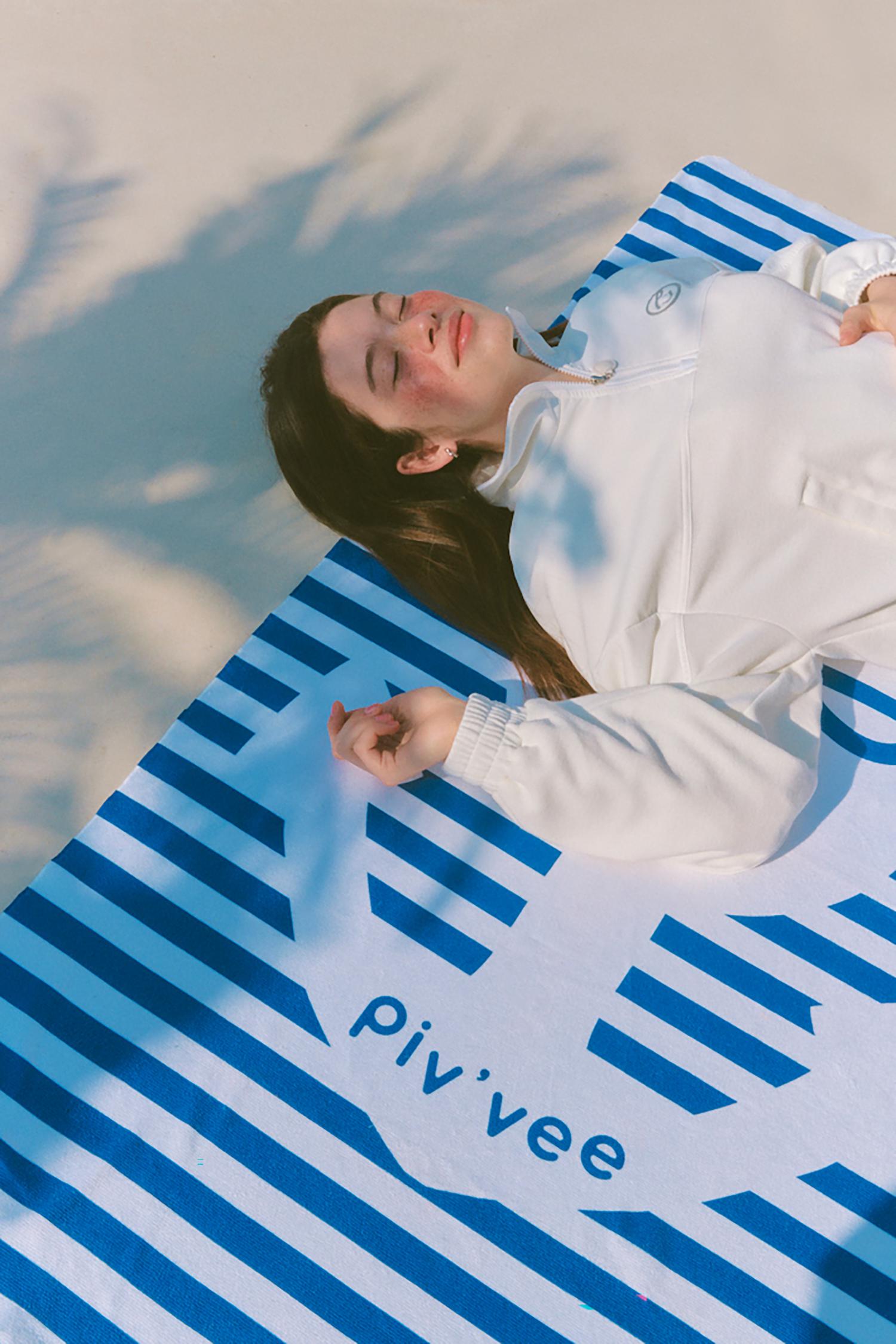Piv'vee Fabric mixed anorak - The Golf Season | One Stop for Your Golf Shopping!