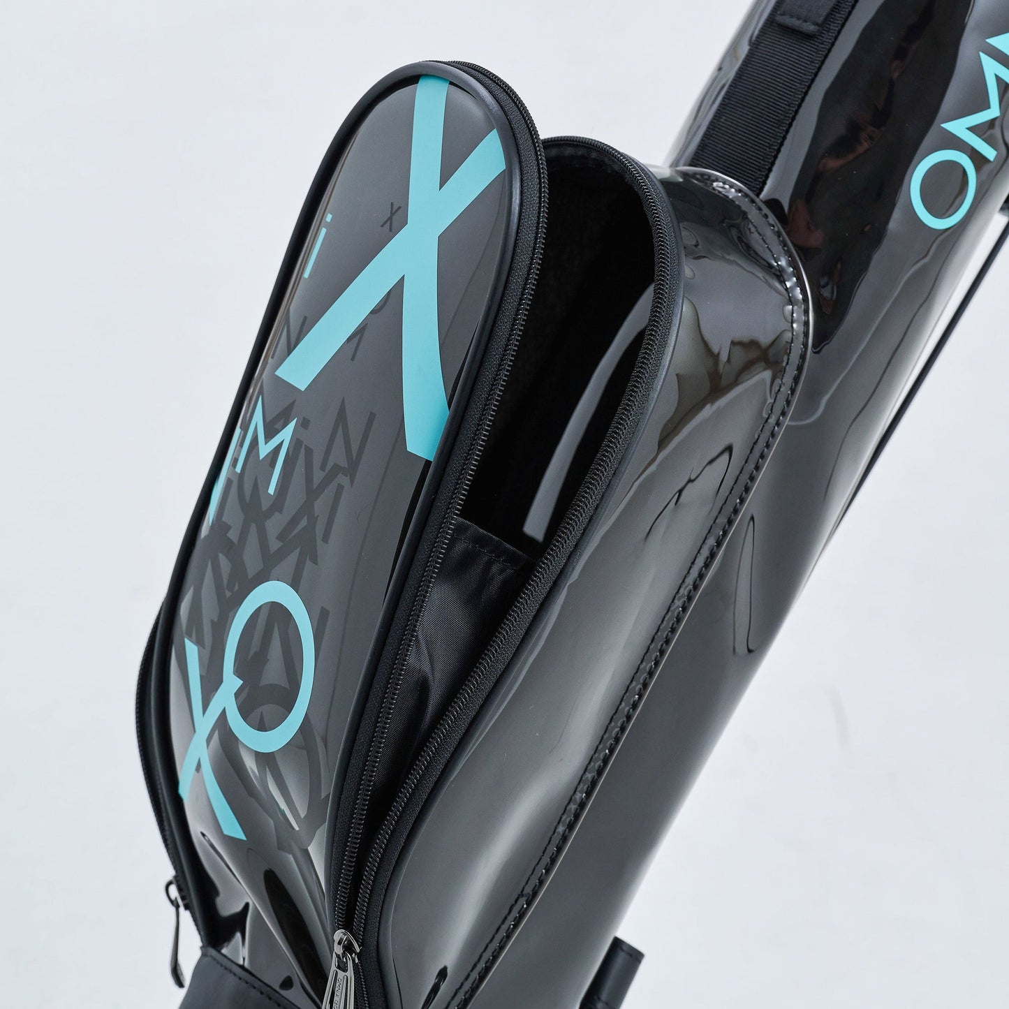 moxie sunday bag | night lake - the golf season | one stop for your golf shopping!