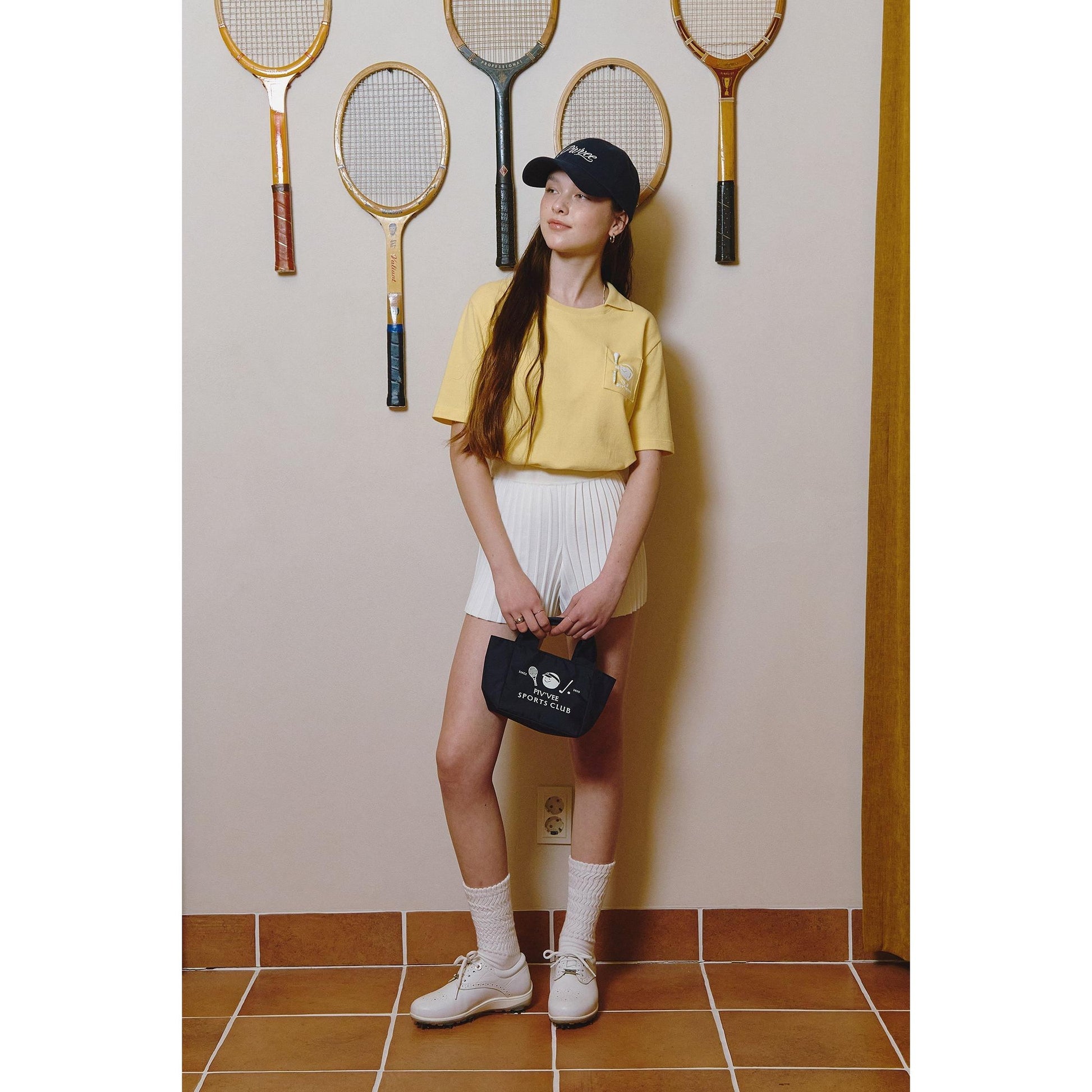 Piv'vee Caddi'vee Tee Holder Collar T-shirt - The Golf Season | One Stop for Your Golf Shopping!