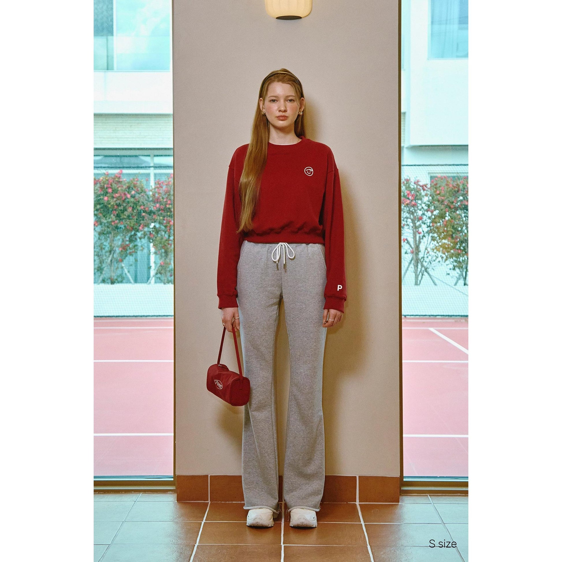 Piv'vee Smiley SweatshirtPiv'veeThe Golf Season Shop | One Stop for Your Golf Shopping!