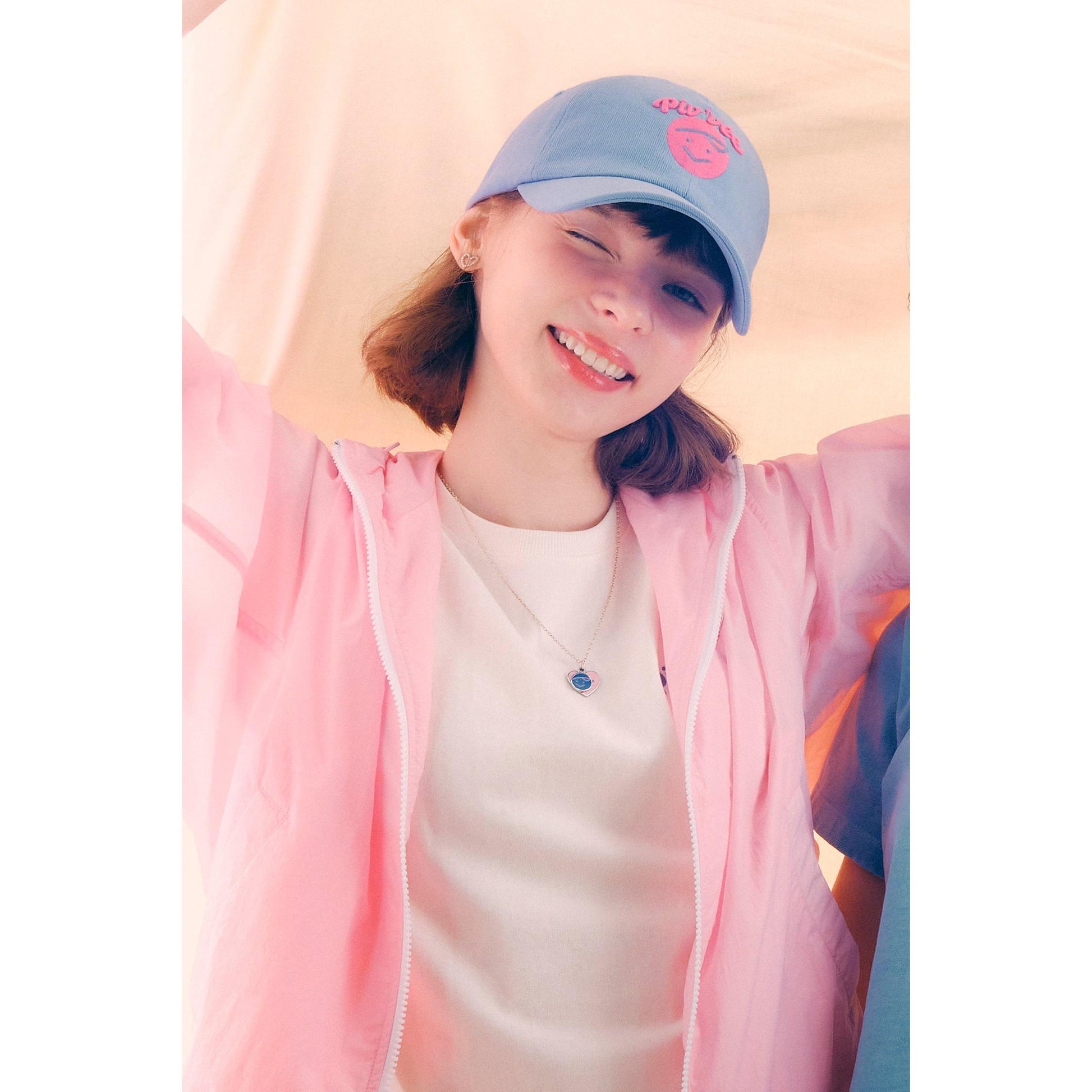 Piv'vee UV shield windbreaker - The Golf Season | One Stop for Your Golf Shopping!